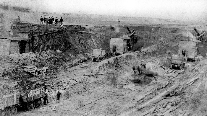 an image of the Ruston Steam Excavators cutting a new channel for the river Witham